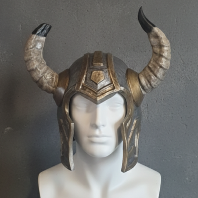 Casque Viking – Impression 3D & Peinture artisanale