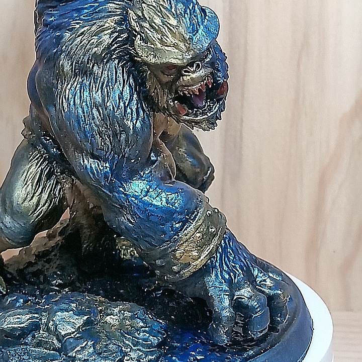 Gorille , figurine fantasy , résine peinte a la main , guerrier JDR + carte de jeu artisanale – Image 9