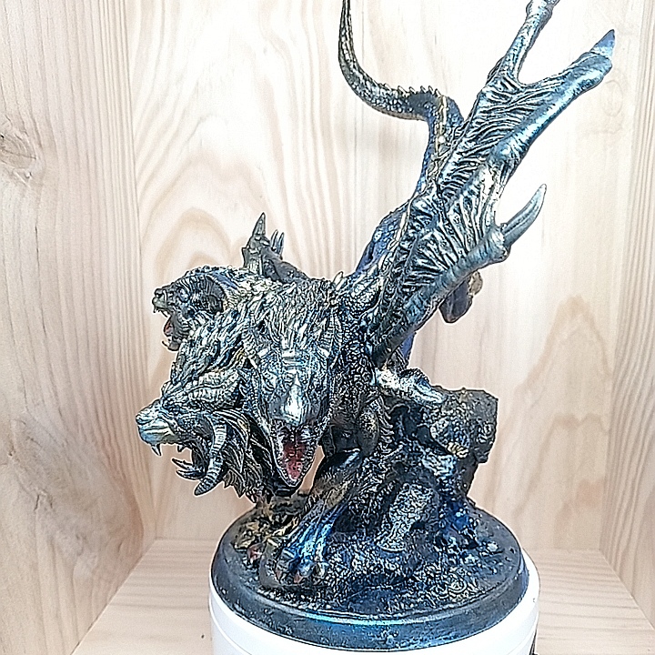 Hydre Primordiale – Figurine fantasy en résine peinte main + Carte de jeu artisanale – Image 6